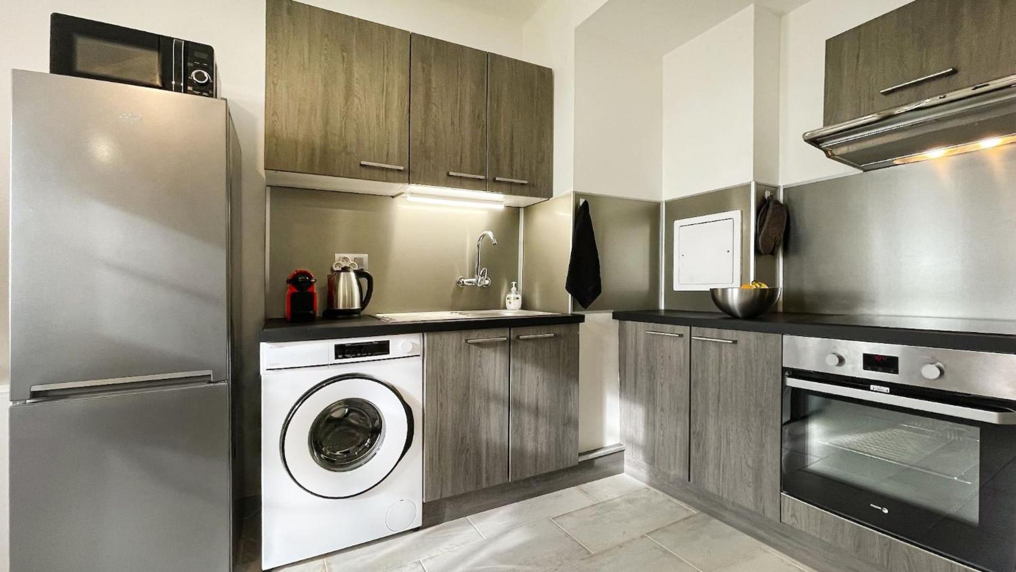 Ambilly Homey Keola - Parking Prive Gratuit - Aux Portes De Geneve - Au Pied Du Tram - Appartement Avec 1 Chambre Et Un Grand Salon Avec Un Canape-Lit מראה חיצוני תמונה